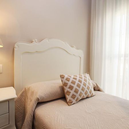 Hotel Maestranza Севілья Номер фото