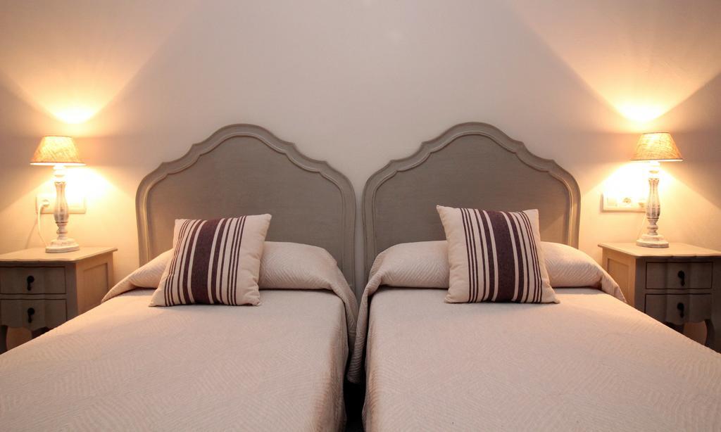 Hotel Maestranza Севілья Номер фото